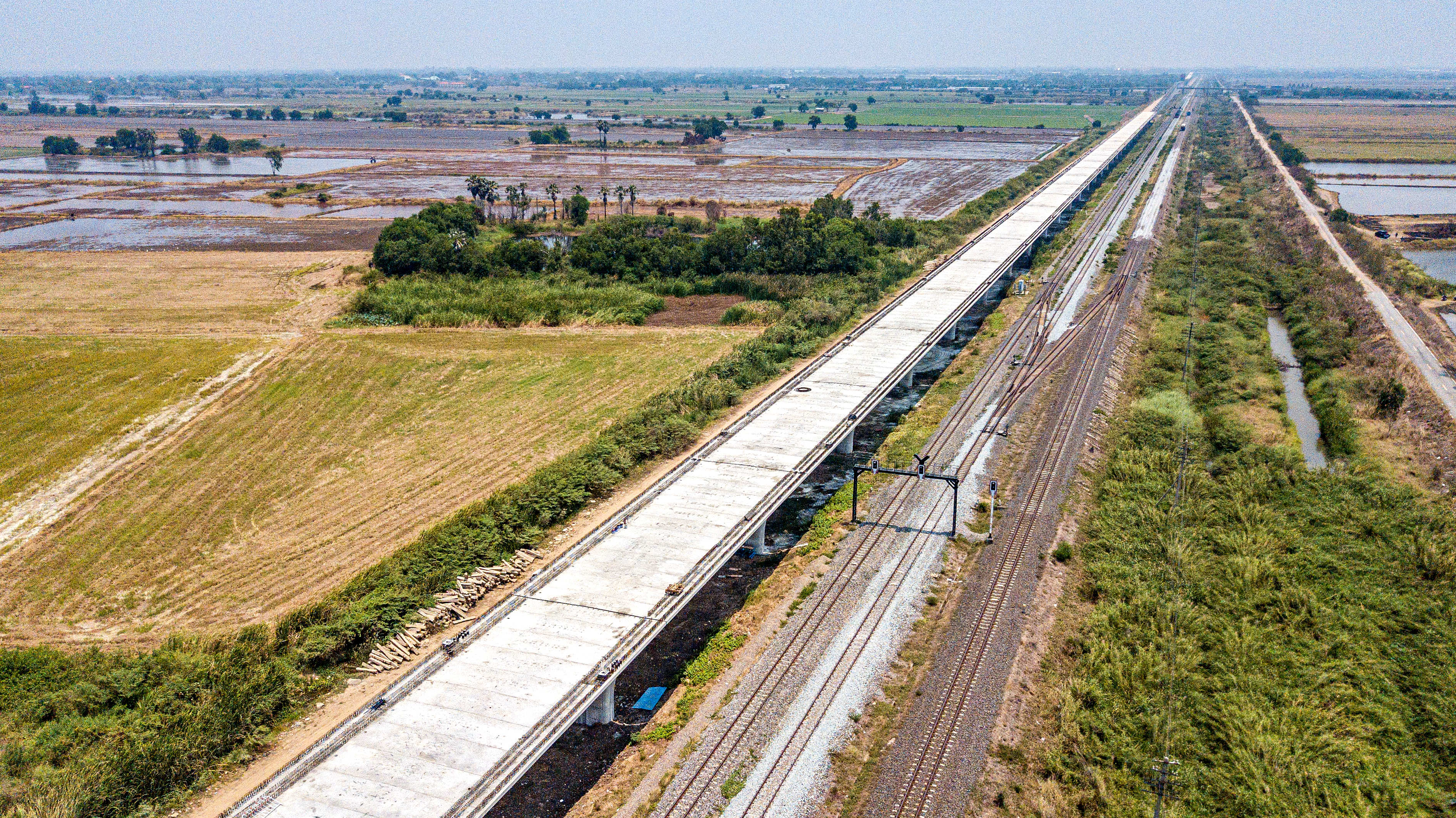 ：泰國力推陸橋項目麪臨多重挑戰